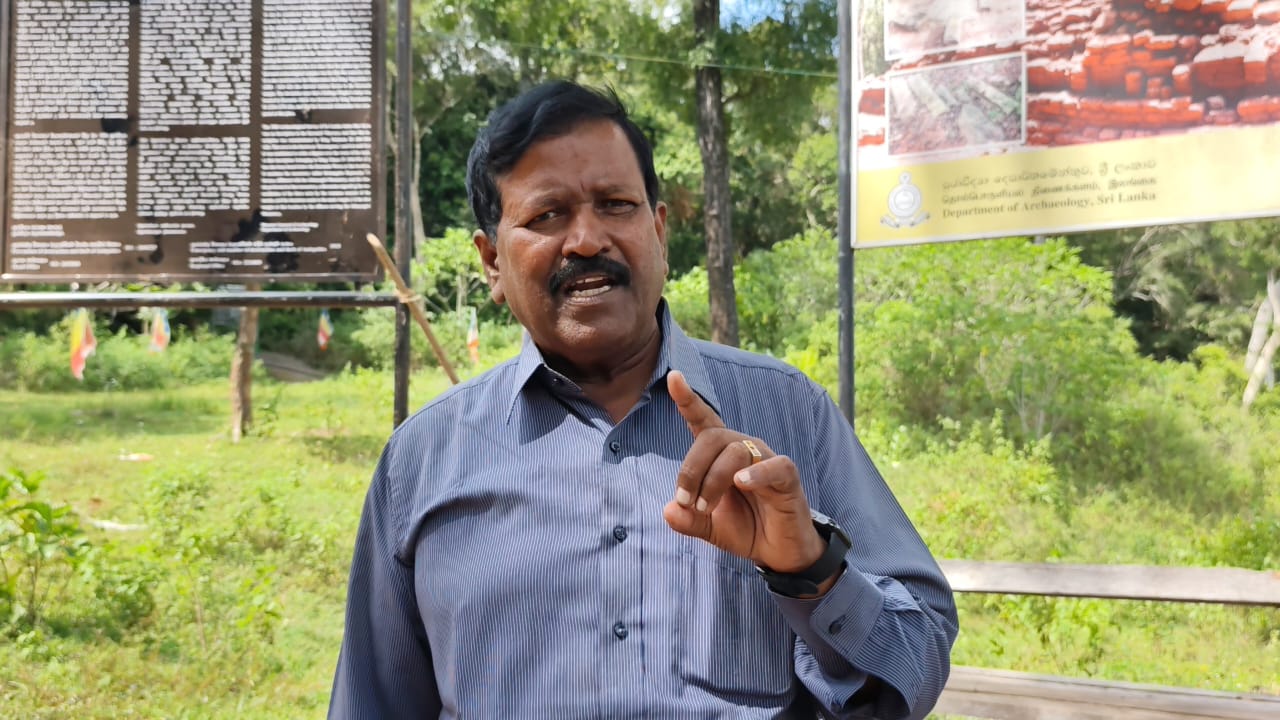 குருந்தூர்மலையை மகாவம்சத்துடன் தொடர்புபடுத்தி காட்சிப்படுத்தப்பட்ட போலி வரலாற்றுப் புனைவு