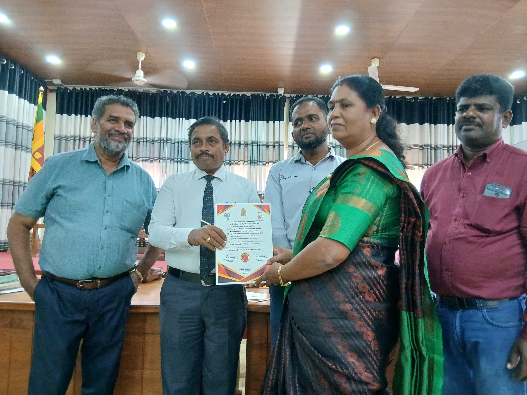 கலாசார அலுவல்கள் திணைக்களத்தின் "பன்னிரெண்டு மாத விளக்கு" வேலைத்திட்டம்