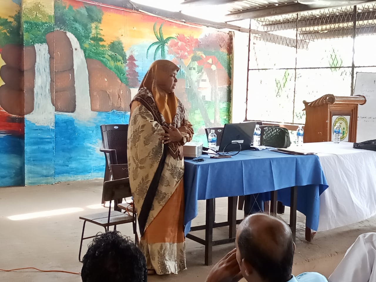 மாளிகைக்காட்டில் தடுப்பூசி ஏற்றும் தயக்கத்தை நீக்குதல்” : விழிப்புணர்வு கருத்தரங்கு !