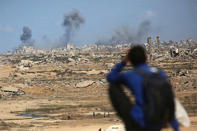 காசாவில் போரை முடிவுக்கு கொண்டு வரும் அமெரிக்க அமைதித் திட்டம் குறித்த விவாதங்கள் ஆரம்பம்