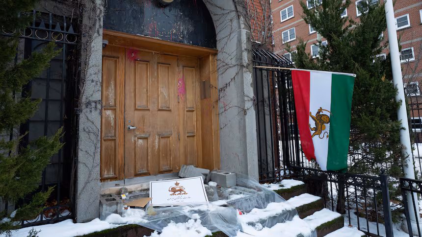 ஒட்டாவாவில் உள்ள மூடப்பட்ட ஈரான் தூதரகத்துக்குள் நுழைந்தவர் கைது!