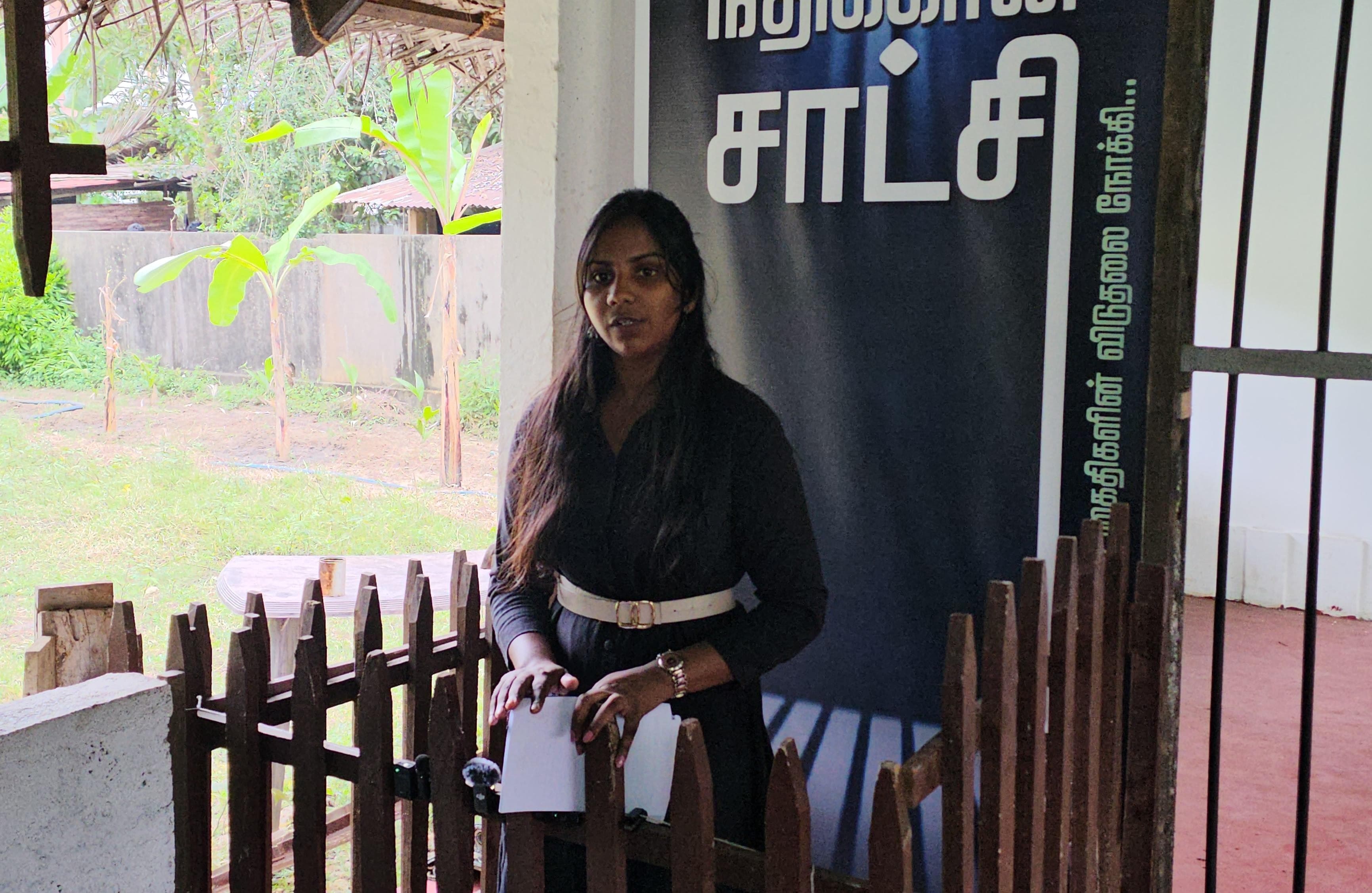 அரசியல் கைதிகளின் விடுதலையை வலியுறுத்தி யாழில் 'நீதிக்கான சாட்சி' நூதன போராட்டம்!