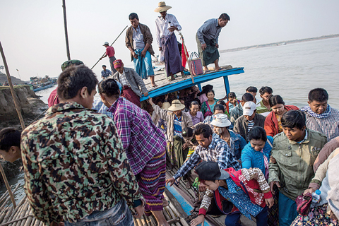 இந்தியாவிலுள்ள இலங்கை அகதிகளை மீண்டும் பொறுப்பேற்கத் தயார்!