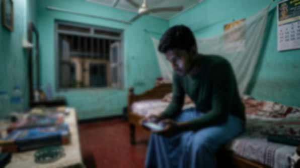 யாழில் ஒன்லைன் கேமிற்கு அடிமையான மாணவன் தற்கொலை