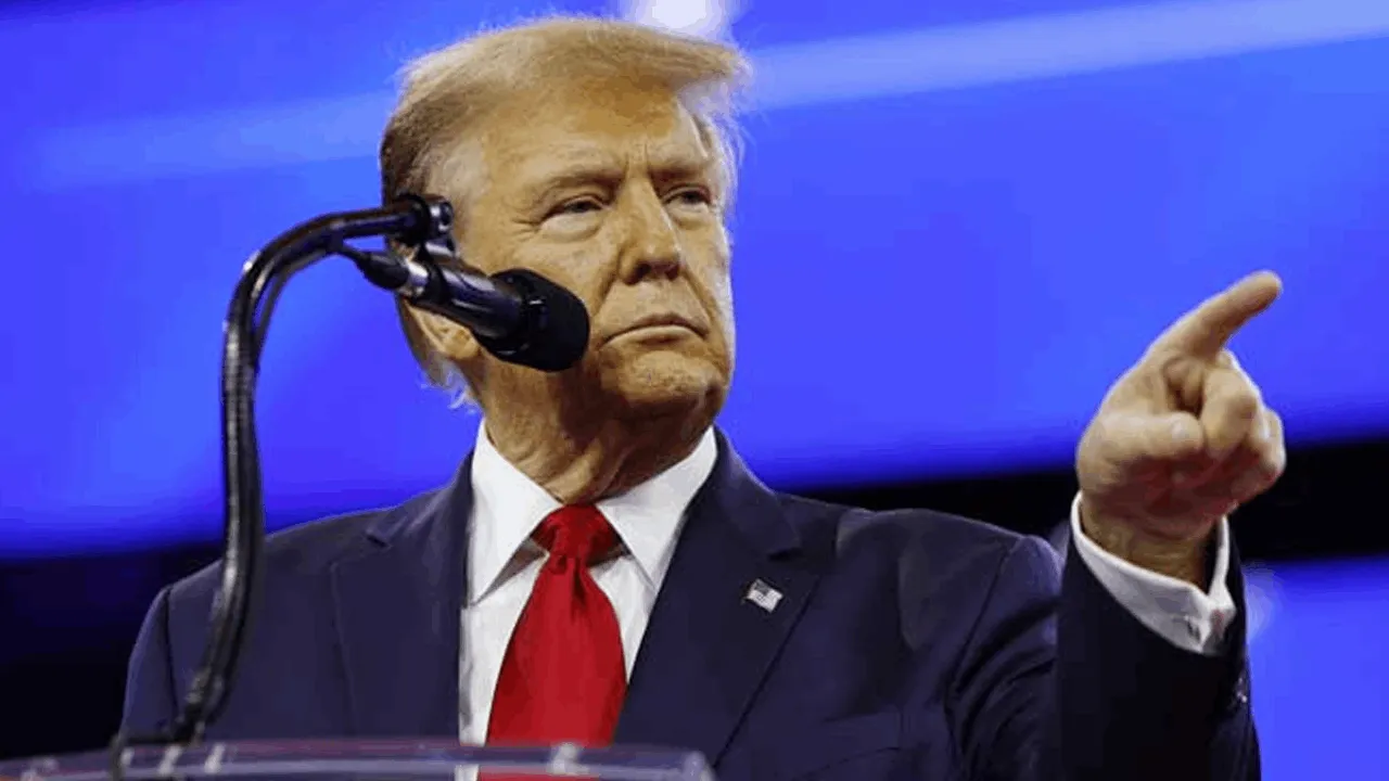 மெலனியா குறித்து விமர்சனம்; தொகுப்பாளரை நீக்க ட்ரம்ப் வலியுறுத்தல்!