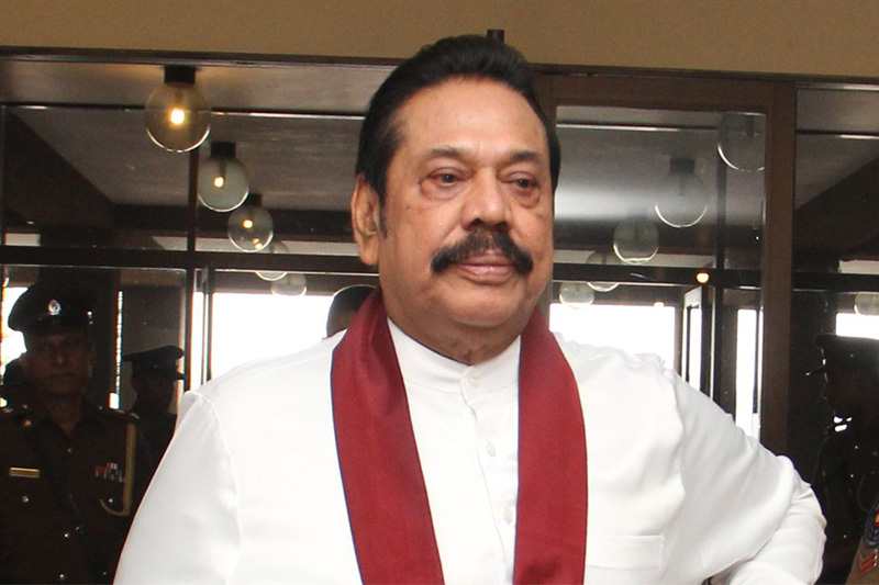 இலஞ்ச ஊழல் ஆணைக்குழுவில் முன்னிலையானார் மஹிந்த