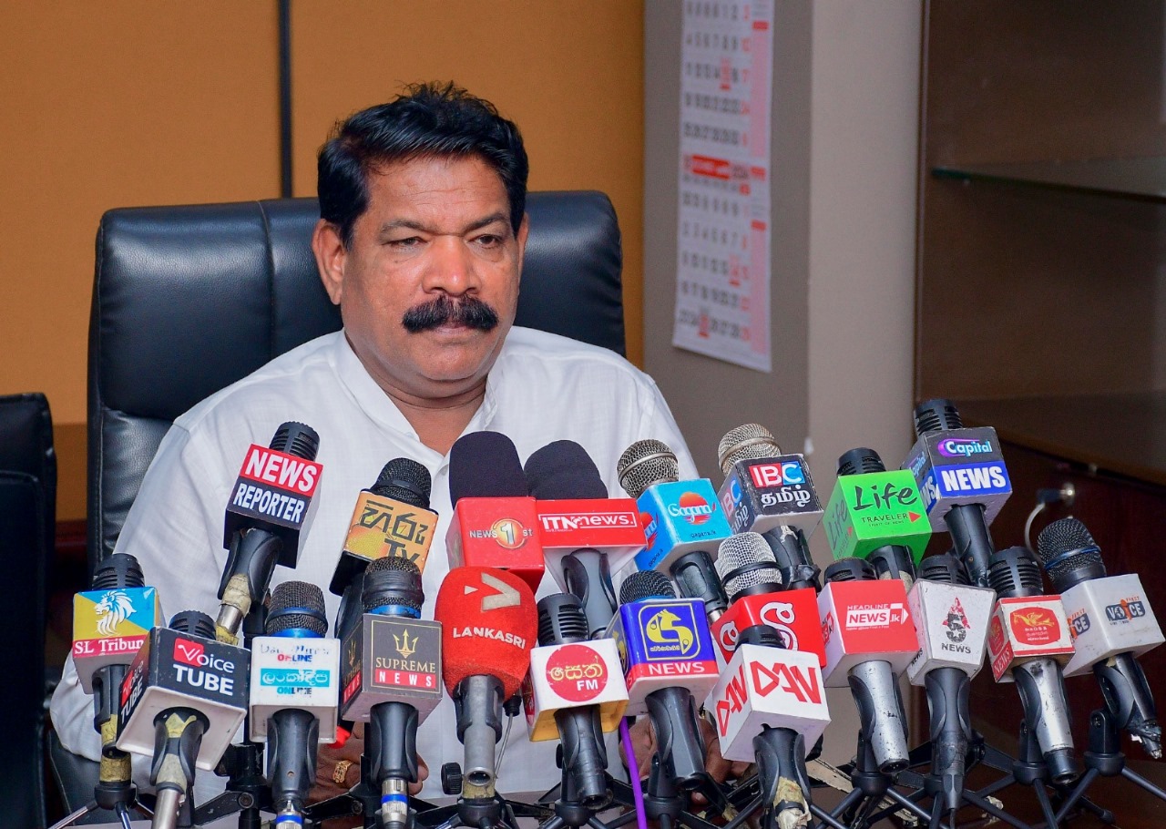 'காணாமல்போனோர் விவகாரம்; வெறும் பணத்தை மட்டும் கொடுத்து உளக் காயங்களைத் தீர்க்க முடியாது!'